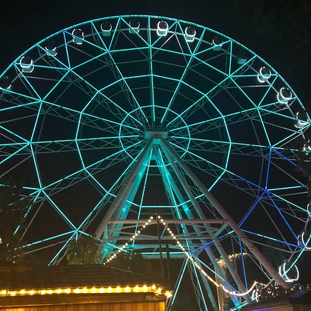 Ferris Wheel Odno Nebo