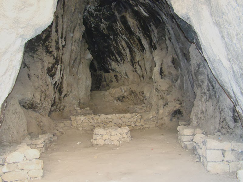 Jasana Cave