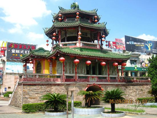 Jinxian Gate Tower