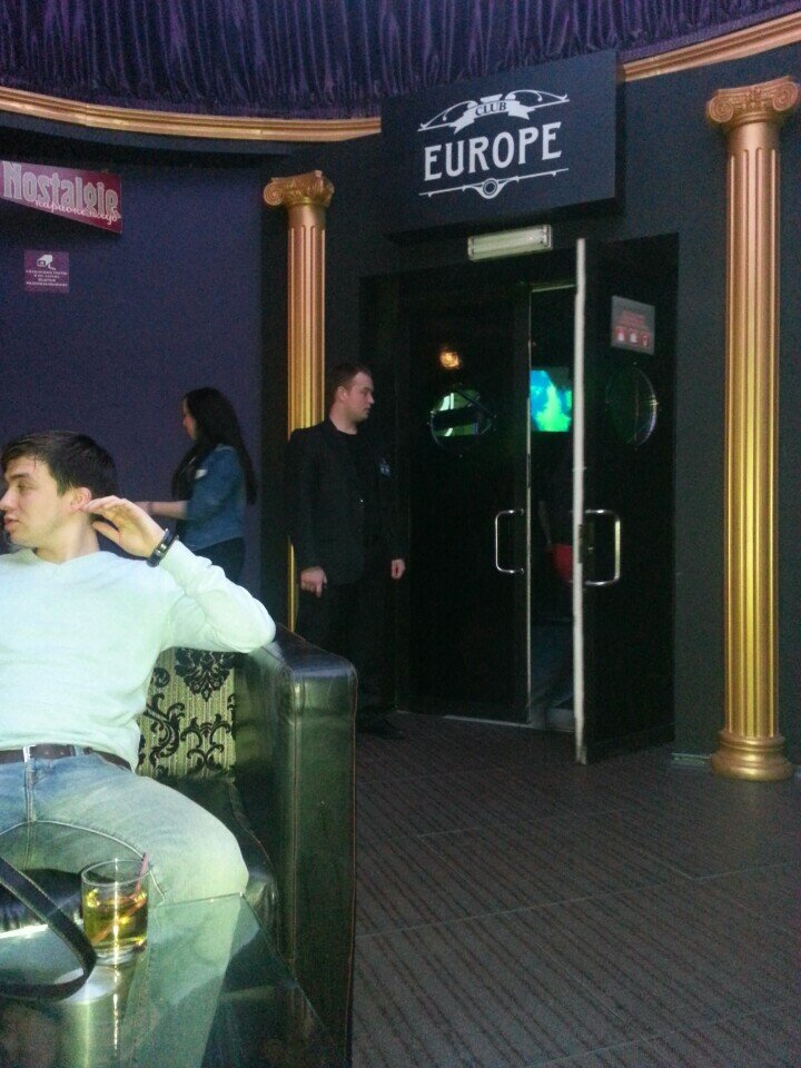 Karaoke Club Nostalgie