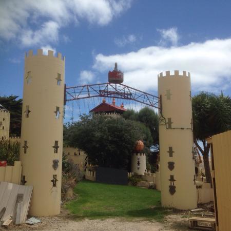 George's 52,000 Castle Lights