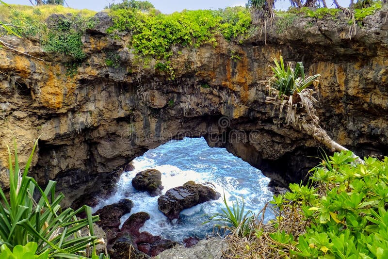Hufangalupe Natural Land Bridge