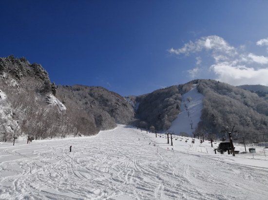 Hirayu Onsen Ski Place