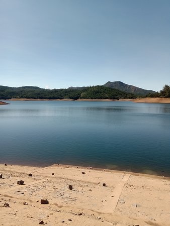 Mukurthi Dam