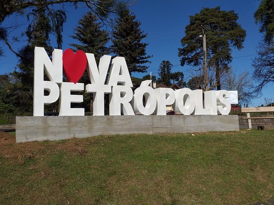 Letreiro NOVA PETRÓPOLIS