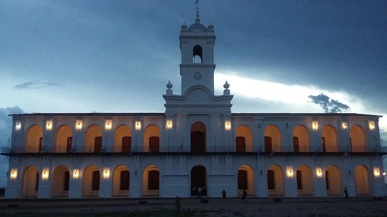 Replica Del Historico Cabildo de 1810