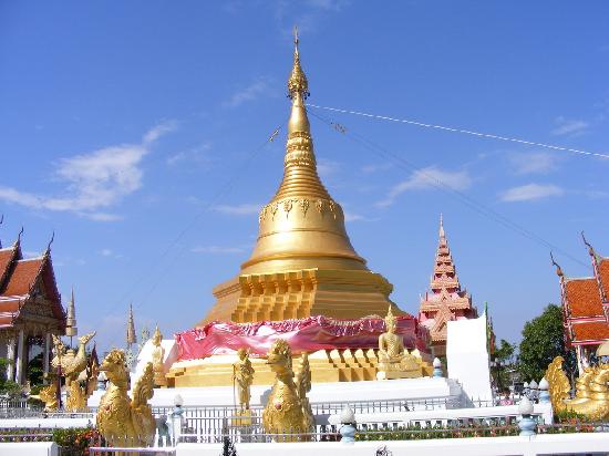 Pagoda at Wat Coke