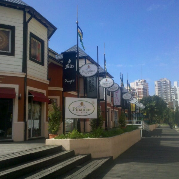 Pinamar Plaza