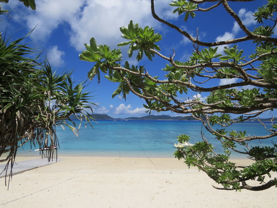 Tokashiku Beach