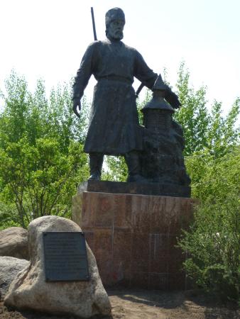 Statue of Pyotr Beketov