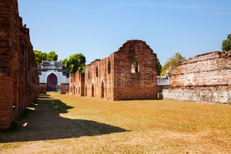 Somdet Phra Narai National Museum