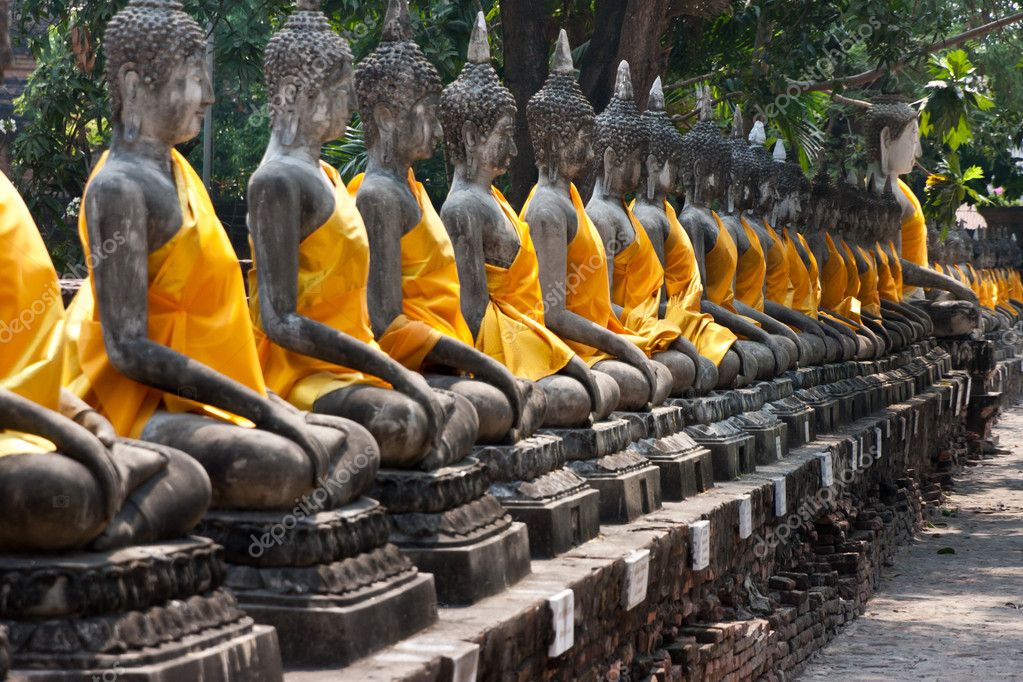 Wat Yai Chai Mang Khon