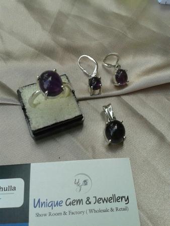 Unique Gem & Jewellery