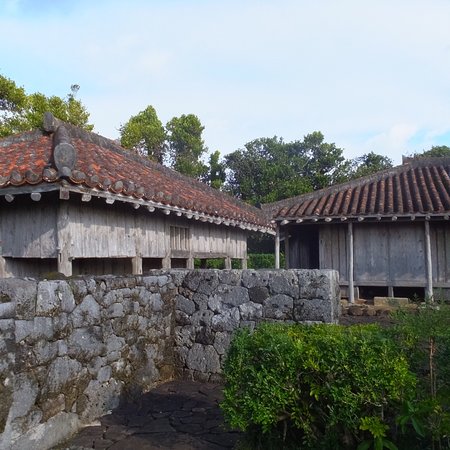 Uezuke House
