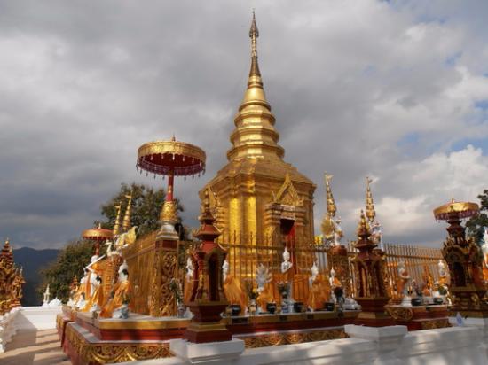 Wat Phra That Doi Wao