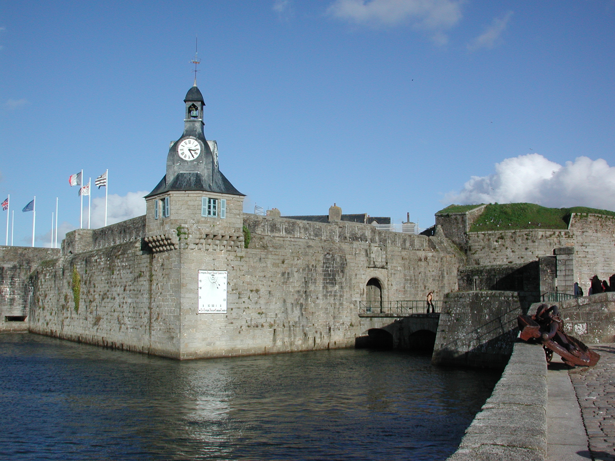 V and B Concarneau