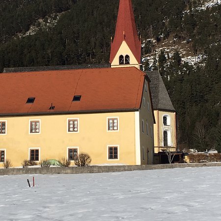Pfarre St Notburga in Eben Und Notburga Museum