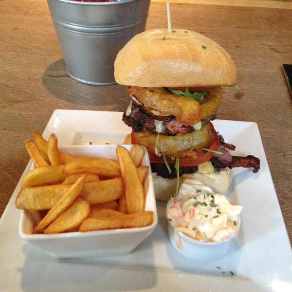 The Raglan Pub and Kitchen