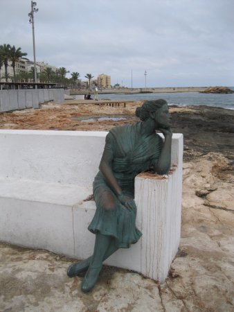 Monumento a la Mujer del Pescador