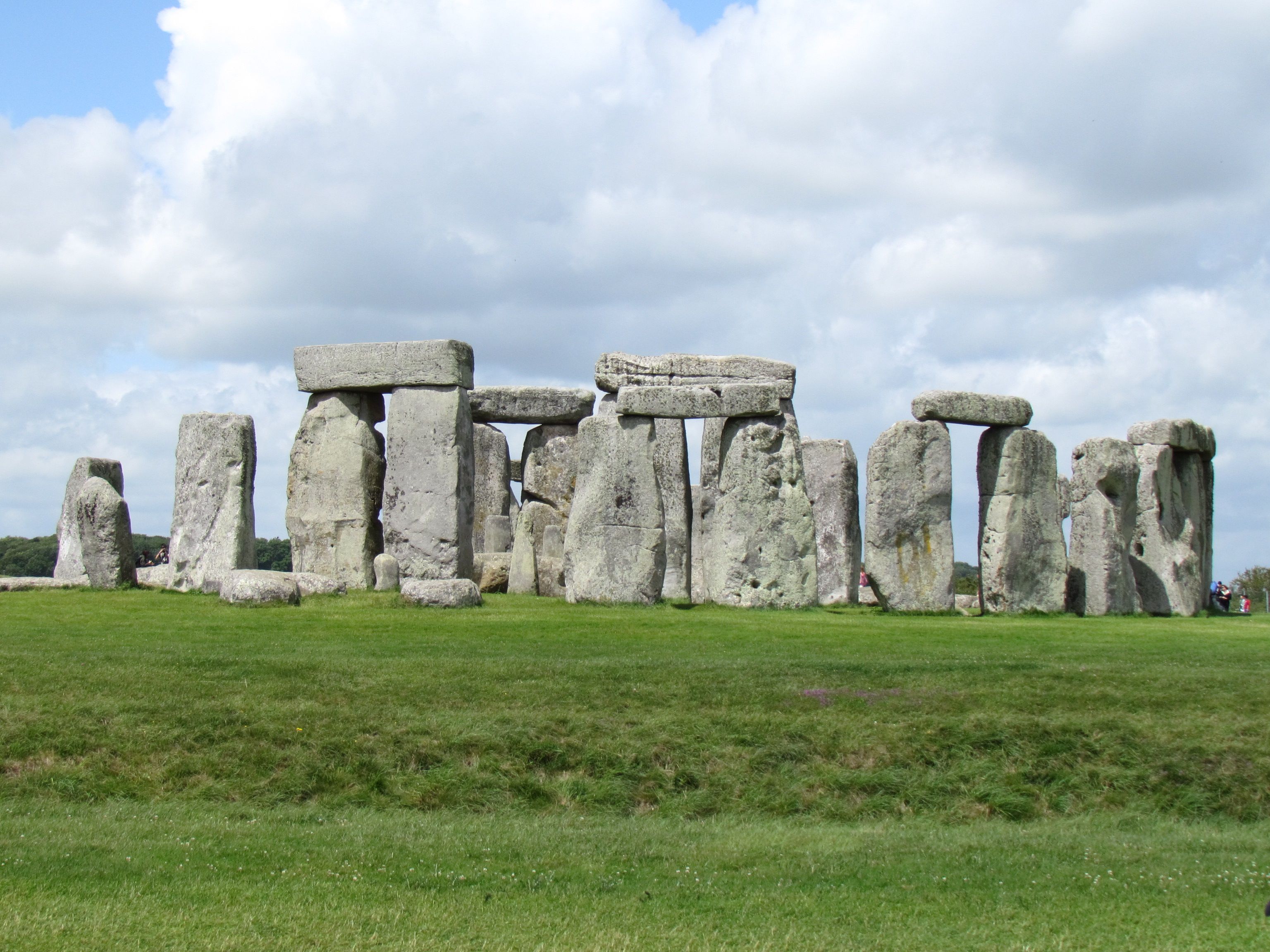 Stonehenge Tour Connections