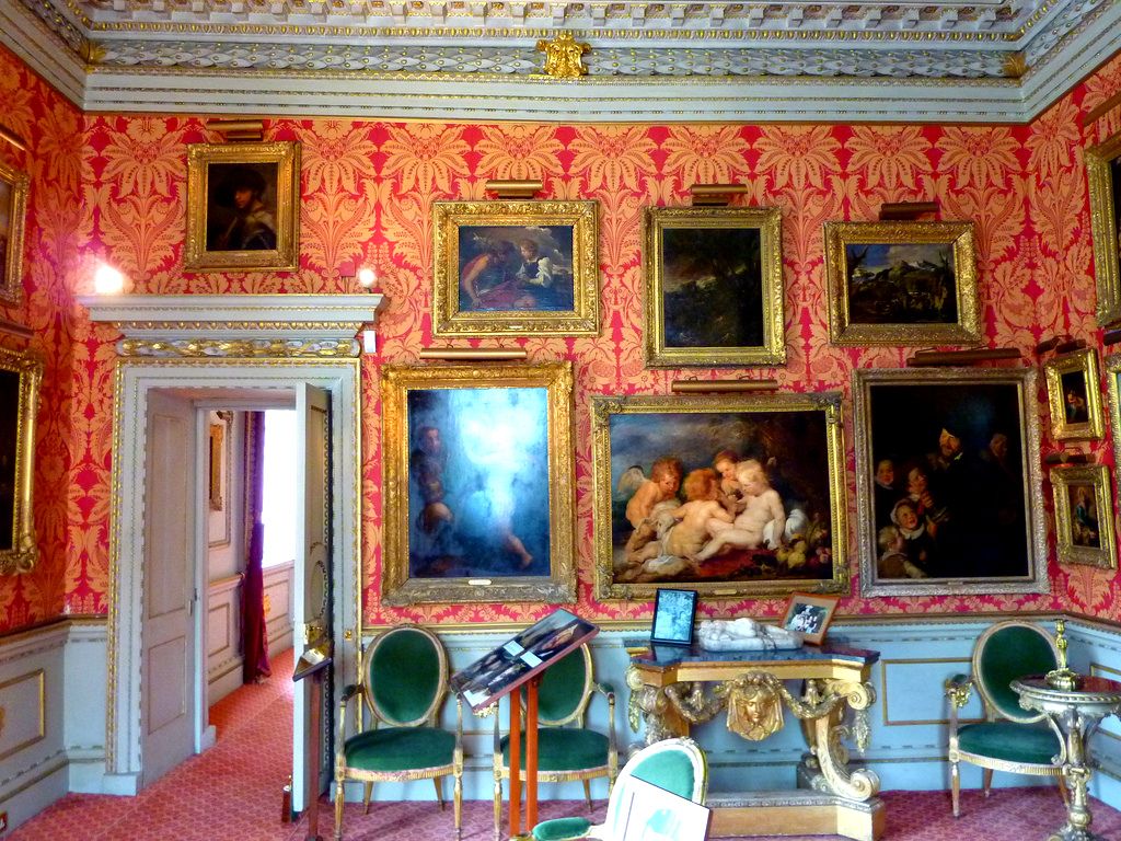 Hingstons of Wilton antiques