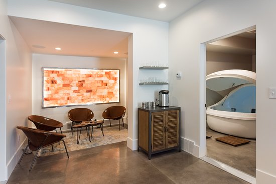 SYNC Float Center