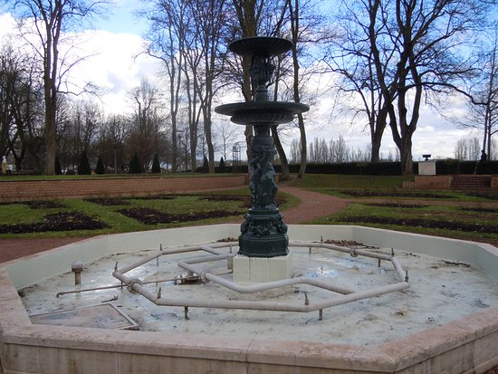 Fontaine Parc Napoléon