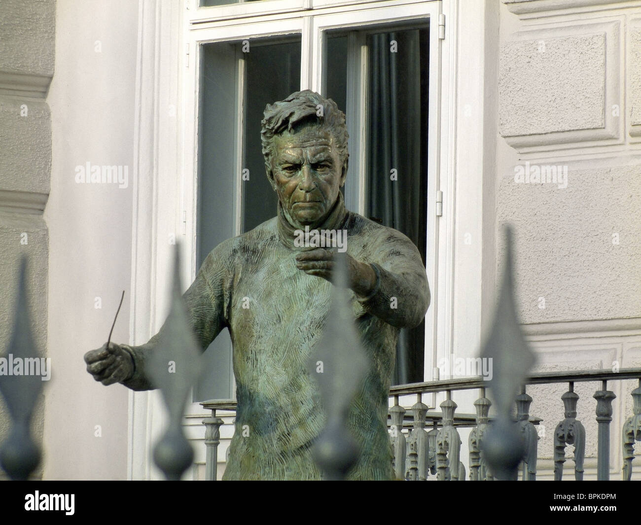 Herbert von Karajan - Statue