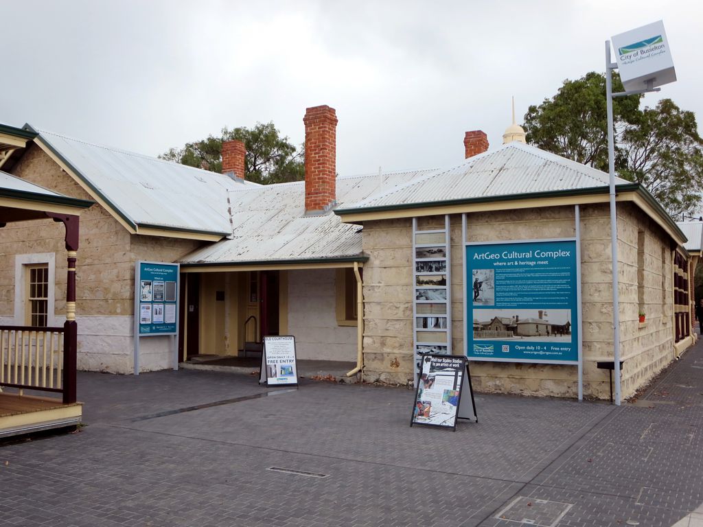 ArtGeo Cultural Complex