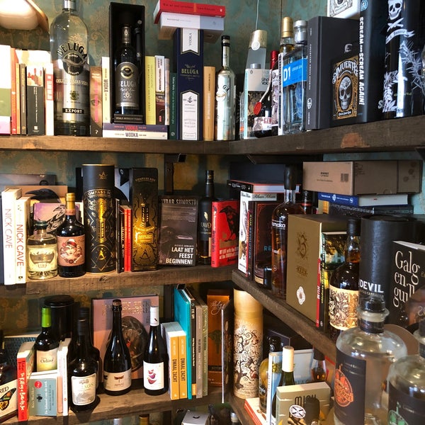Bookz & Booze