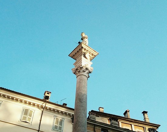 Statua della Giustizia del Paleario