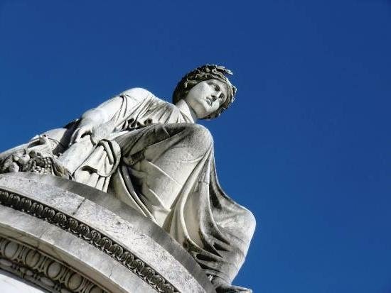 Statua della Pace, Realizzata da G.B. Comolli