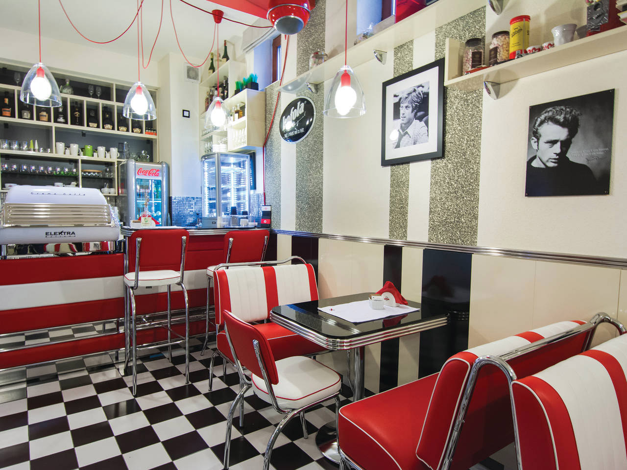 Re-tro' caffe'