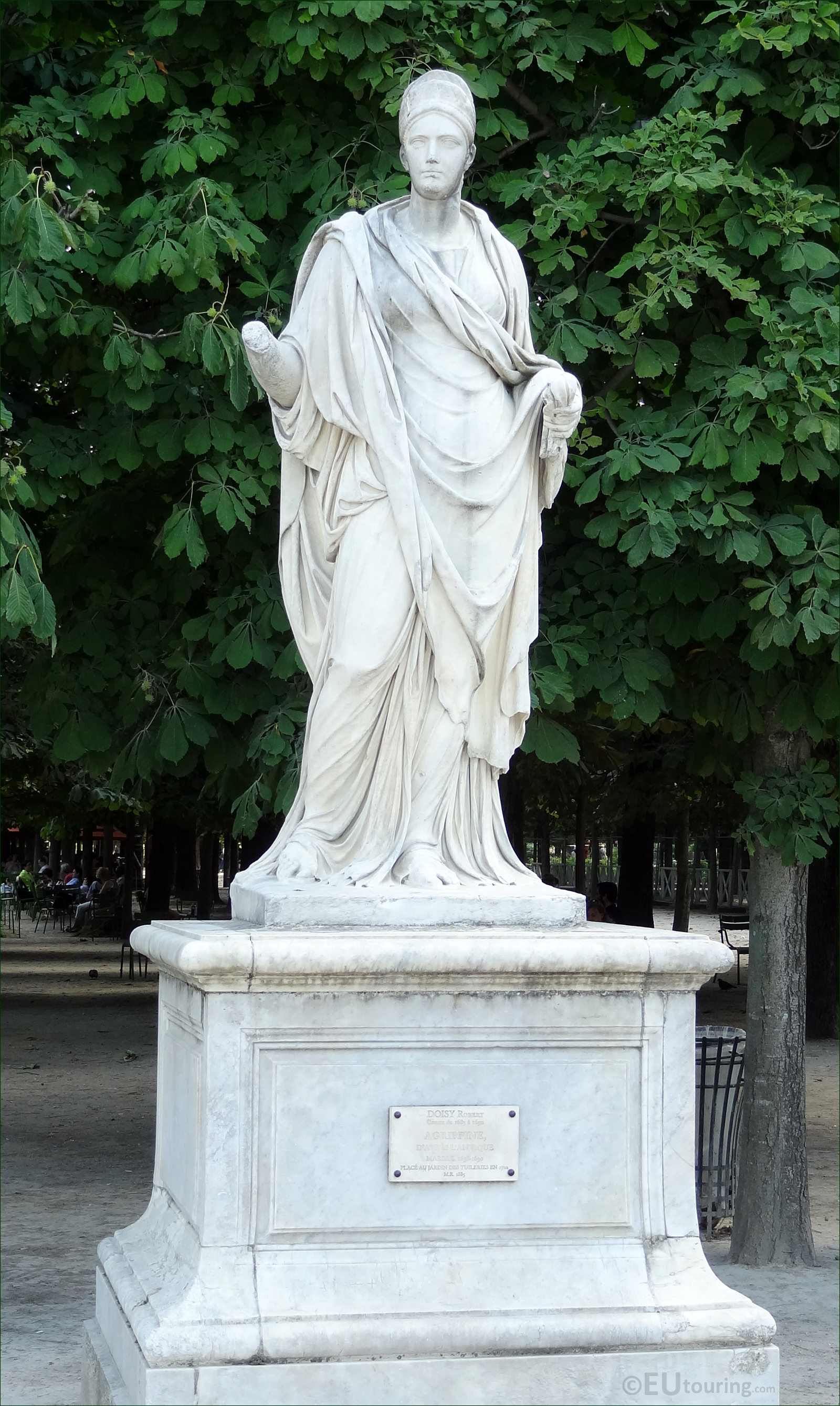 La statue "Agrippine"