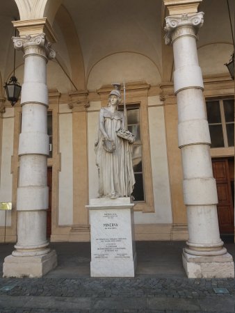 Monumento a Minerva