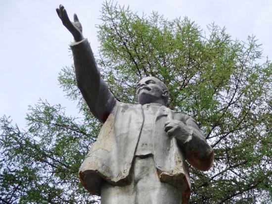 Lenin Statue