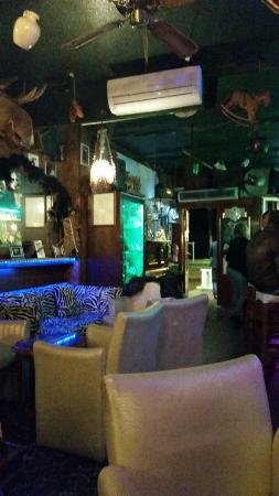 Tango Pub Bar Cafe