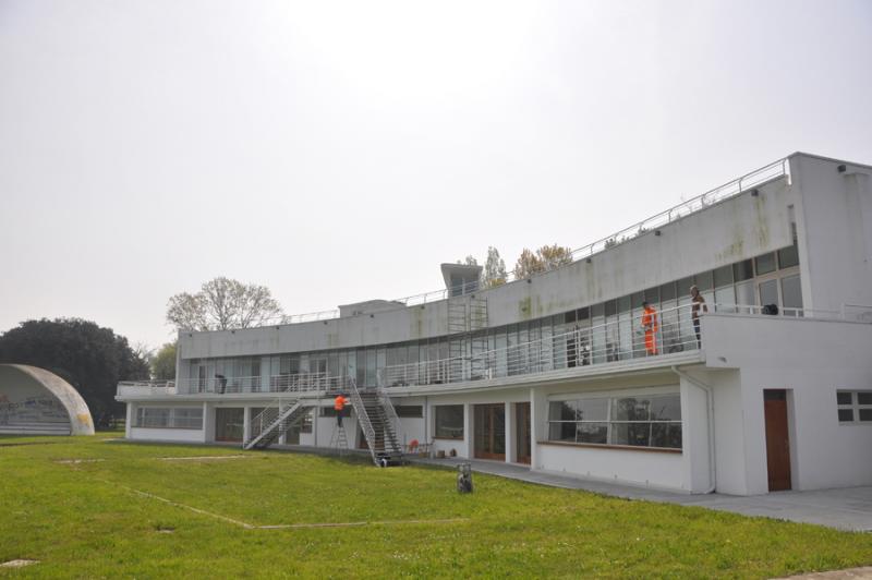 Biblioteca "Hugo Pratt"