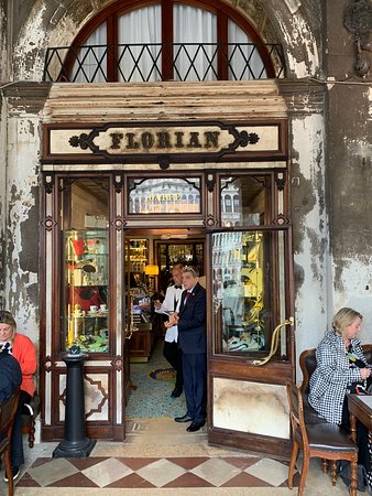 Mercato di Via Fapanni