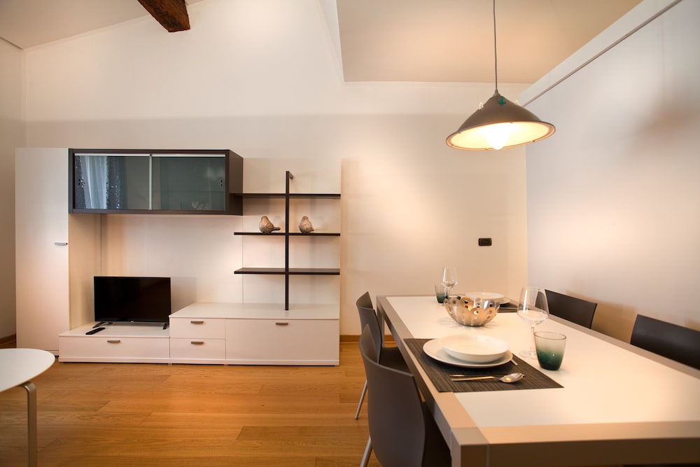 Blu Rent