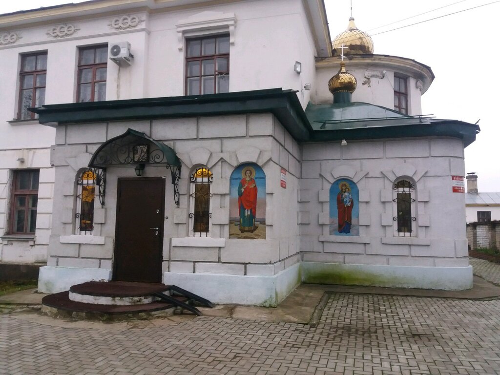 Ikony Bozhiyey Materi Church Tselitelnitsa