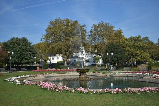 Prittlewell Square
