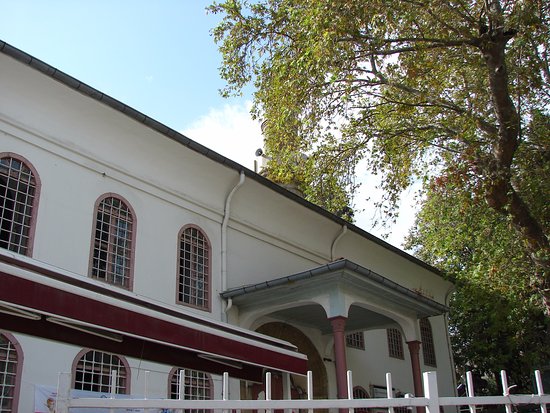 Zahire Naziri Ahmet Aga Camii