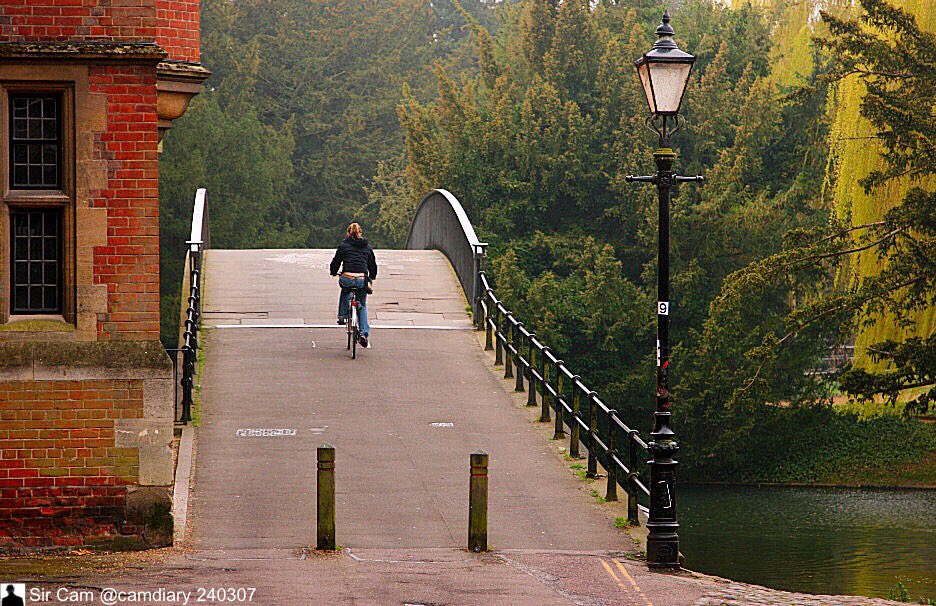 Garret Hostel Bridge