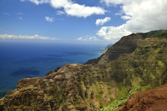 Nu'alolo Trail