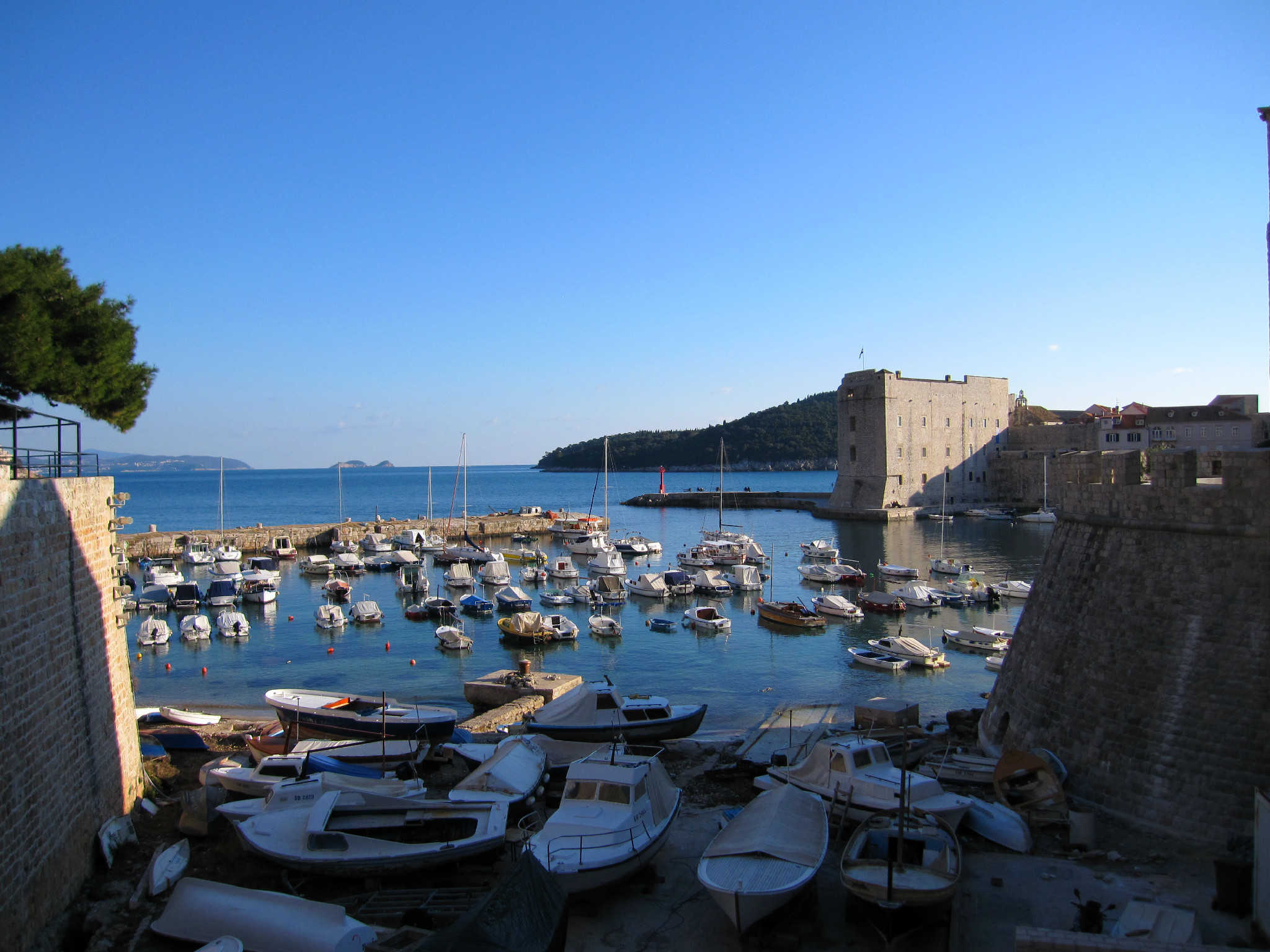 Taxi Dubrovnik & Shuttle