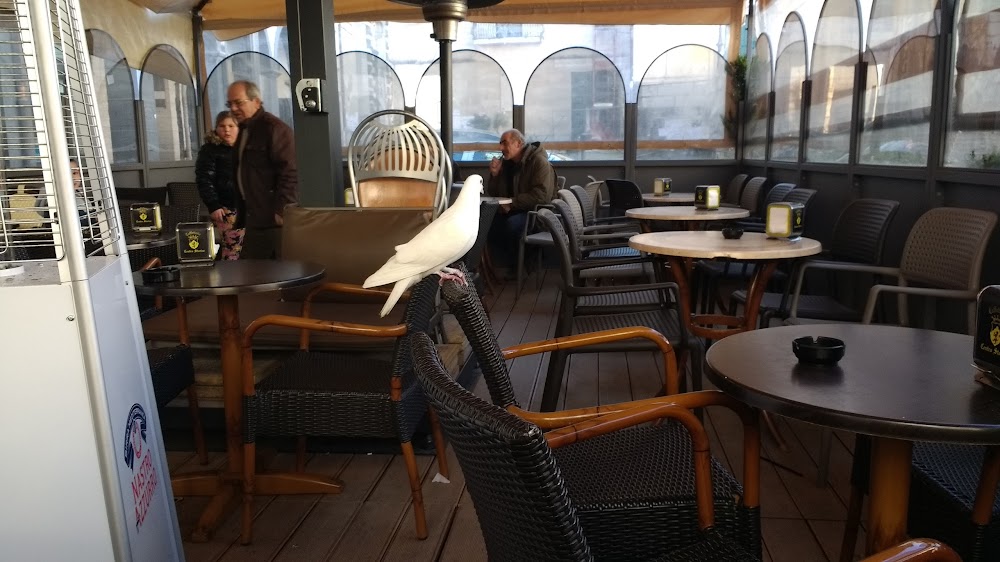 Perla Cafe