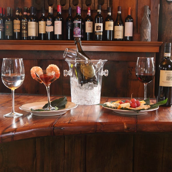 Giarrone Cocktail & Wine bar