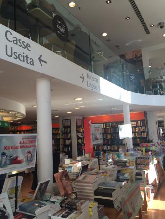 Libreria Feltrinelli International