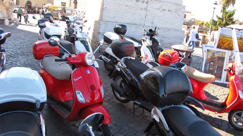Roma Rent Scooter
